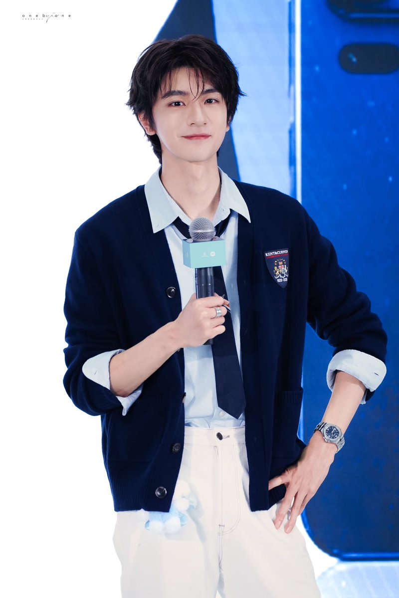 LINYILOVER_TH's tweet photo. 2026.09.24
Onebyone_林一’s Weibo Update

Xiaomi 18Pro Event

#林一 #LinYi #หลินอี https://t.co/DR4608eHdJ
