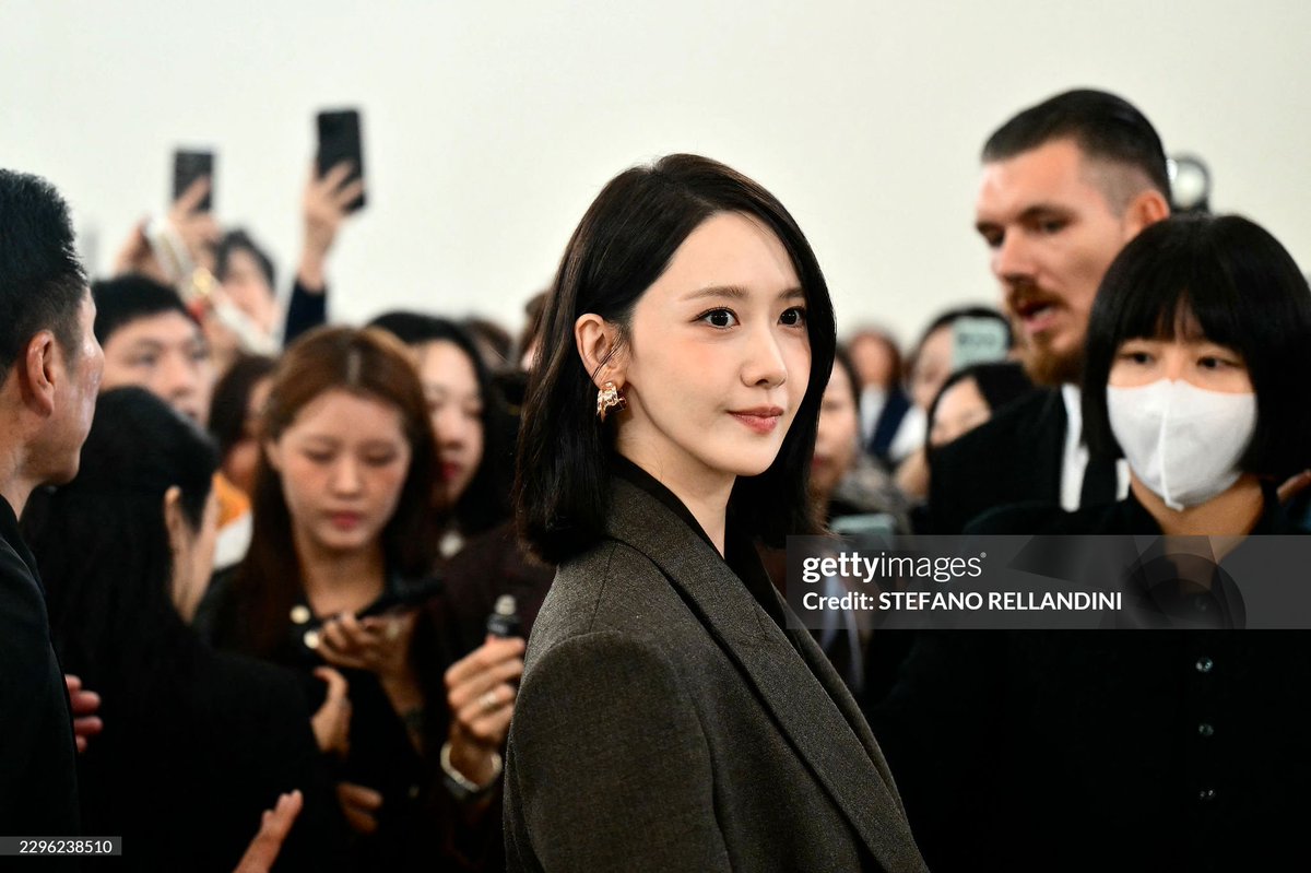 babypinkxoxo_'s tweet photo. Getty Images' pics of YoonA today feel a little different, and I love it 😍

YOONA AT MILAN FASHION WEEK
#YOONAxMaxMara
#YOONAxMaxMaraSS27
#MaxMaraSS27
#LimYoonA #임윤아 #YoonA #윤아 https://t.co/I3lNOHv31E
