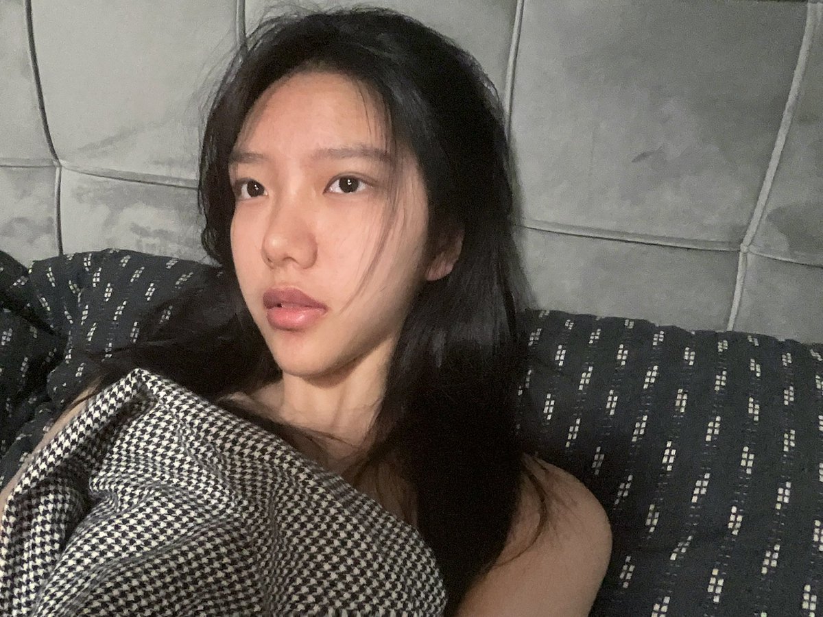 tianyi0710's tweet photo. 你想被训吗 #wlw #les #dom https://t.co/lu5E88tDZC