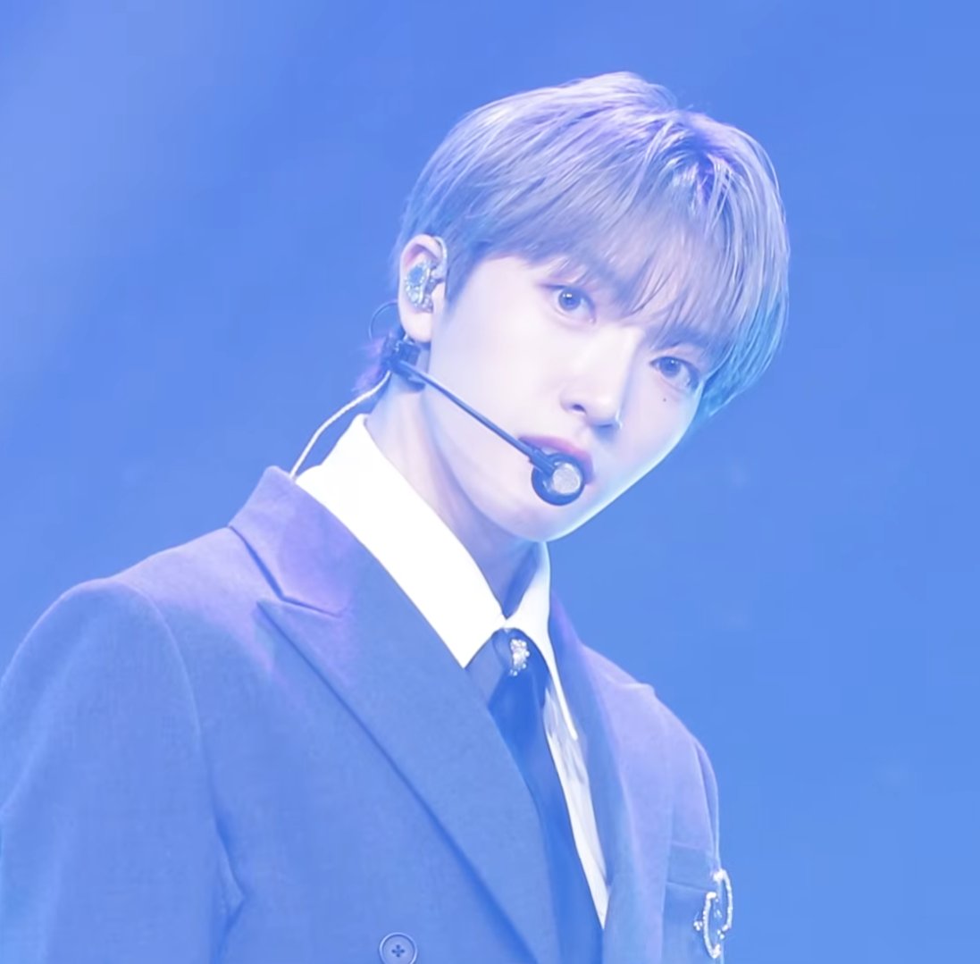 jaminico1ly_aya's tweet photo. シヨンの美少年から美男子への成長
歳の取り方が美しすぎる✨
bangupから好きになったけどjumpとdNdの音ハメ最高やからKO1LYさんは絶対見るべき‼️ https://t.co/hmLNgkuAPA