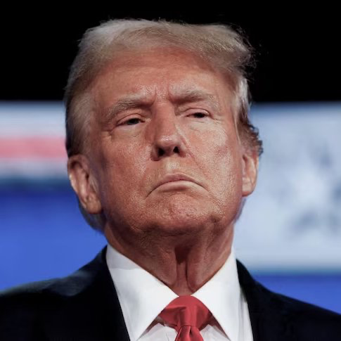 coinbureau's tweet photo. 🚨BULLISH: Trump’s financial disclosure reveals massive new buys of Coinbase and Strategy shares, dramatically increasing his crypto exposure.

The filing reports a $50,001–$100,000 Strategy purchase on July 27, following smaller purchases of Strategy and Coinbase worth $1,001–$15,000 each on July 24.

It also lists sales of $15,001–$50,000 each in CleanSpark and MARA on July 29.

The White House says third-party financial institutions independently manage the portfolio, with neither Trump nor his family able to influence investment decisions or timing.