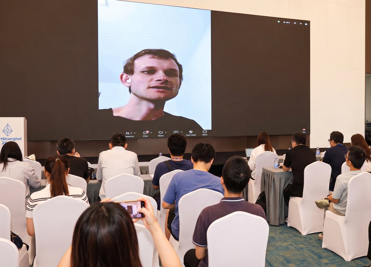 Envo_Official's tweet photo. Envo at the technological heart of #ETHShanghai
We concluded a highly valuable participation in the 12th Global Blockchain Summit and ETHShanghai 2026, two events that clearly defined the industry standard for late 2026.

We came away from the event with technical advancements, new strategic partnerships and solutions to implement on our platform. 
Starting with the integration of new Artificial Intelligence and Blockchain solutions to strengthen our SocialFi architecture; empower the value of providing better on-chain tools to creators, DAOs, and Communities.

New technical solutions💡such as the one presented by Vitalik Buterin «to drastically reduce the gas costs of post-quantum signatures and enhance privacy through a Mempool of recursive STARKs» are among the event’s highlights, offering more on-chain solutions for the entire Ecosystem.

Decentralized future is built through collaboration🌍
Thank you to everyone we connected with in Shanghai!
#Web3 #AI #SocialFi #etherum