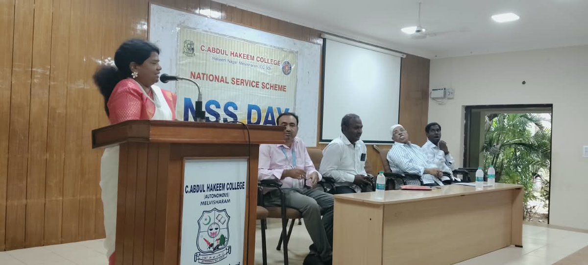 HakeemCollege's tweet photo. REPORT ON NSS DAY CELEBRATION – 2026

Date: 23 September 2026
Day: Wednesday
Time: 11:30 a.m.
Venue: Seminar Hall
Participants: 200 NSS Volunteers
Theme
“Service Today for a Better Tomorrow”
The National Service Scheme of C. Abdul Hakeem College (Autonomous), Melvisharam, https://t.co/emv6NCN2wr