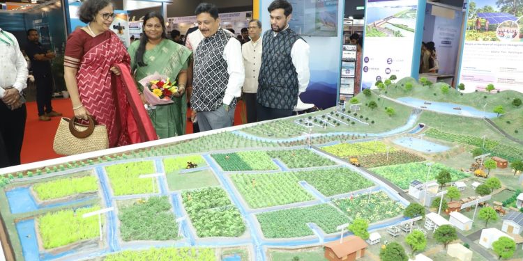 OrissaPOSTLive's tweet photo. Odisha is showcasing its integrated water resources management model at the 9th India International Water Week (IIWW)-2026, being held at Bharat Mandapam in New Delhi from September 22 to 26.
#WaterResources #IIWW2026 #WaterManagement #Odisha #OrissaPOST
📲 Follow Orissa POST – Odisha’s No. 1 English Daily 📰✨