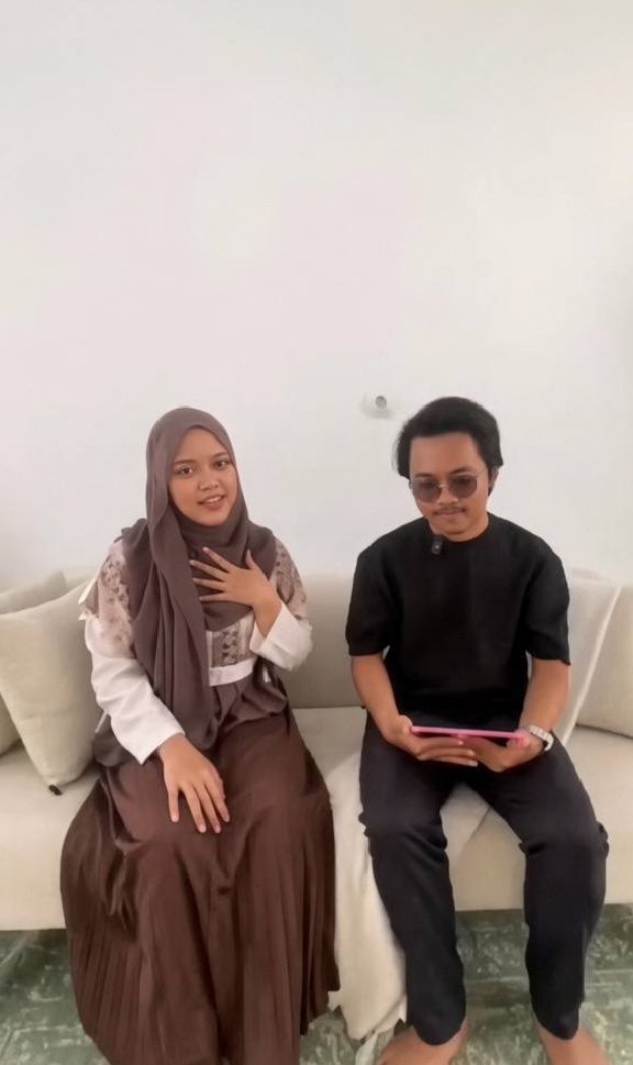 keziacun's tweet photo. oh ini yang lagi rame
https://t.co/RvYLiPD2Kf https://t.co/kvC0kFTJky