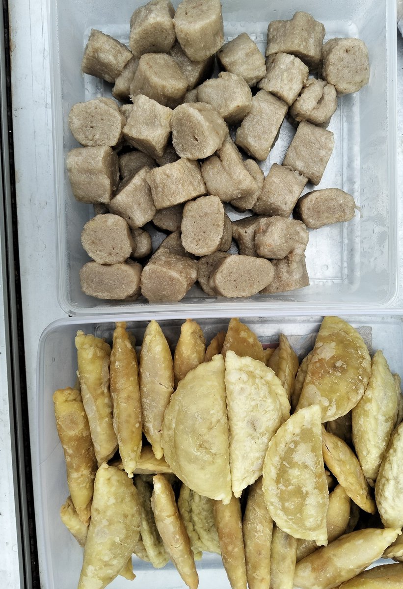 nusaibaclarissa's tweet photo. Help RT please

Nusa lagi butuh banget bantuan  buat biaya makan dan kebutuhan sehari2

Nusa jualan cireng,piscok,pempek,tahu isi.
Lokasi depan kantor camat Mariana bagi yg mau sedekah dan berbagi makanan lewat nusa boleh
Harga 1k

Utk jumber atau berbagi ke pondok darul quran https://t.co/SgJWSOUnap