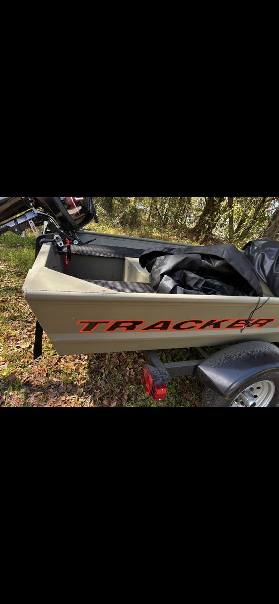 USBoatSales's tweet photo. Ad: For Sale - 1542 Tracker Grizzly W/Trailer and 18hp Hangkai Outboard Motor https://t.co/prCq4UNOHQ <<--More #BoatForSale #UsedBoat https://t.co/DvpfIR2KdU