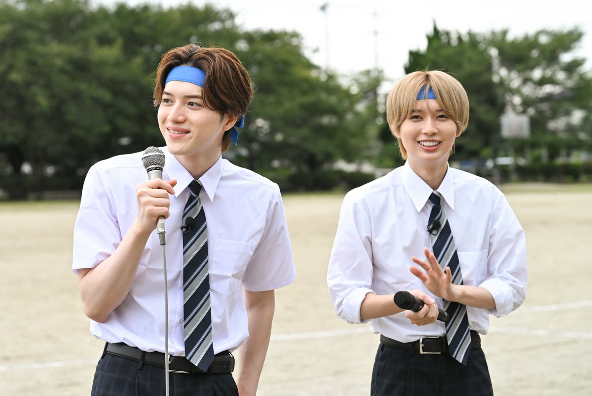 ctv_variety's tweet photo. 🟦黒磯北中学校紹介🟦

❐ 全校生徒297人
❐ 井上と岩﨑を軽々と倒す瞬殺ガール⚡
❐ ムードメーカー超大柄ボーイ
❐ 緊張は捨ててきた！声量No.1アニソン少年
❐ U-14関東選抜 サッカー王子⚽

📣スクールサポーター
KEY TO LIT 岩﨑大昇&amp;井上瑞稀

◤#隣のスクイチ◢
📅9月30日㊌23時59分 https://t.co/FRXrTCxGoV