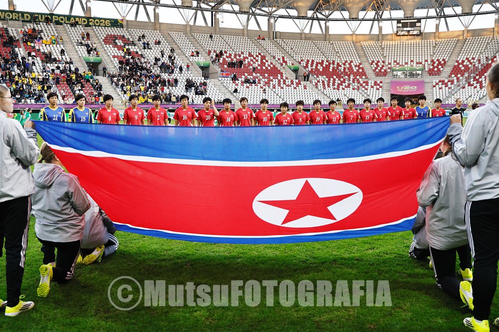 MutsuKAWAMORI's tweet photo. U20 DPR Korea x U20 Colombia, Miejski ŁKS Łódź, Łódź, Poland, DPR Korea team group.

#flickr #u20womensworldcup2026 #futbol #football #축구 #u20wwc
#piłkanożna #poland #lodz #u20dprkorea #u20colombia https://t.co/NQWxITVRIL