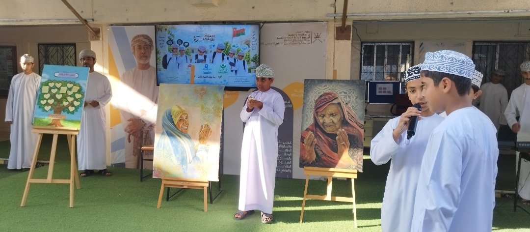 EduGovNBT2121's tweet photo. فعالية صحية|
نفذ اليوم الخميس برنامج هادف توعوي بمرض الزهايمر من إعداد ممرضة الصحة المدرسية إيمان المعمرية. وضمن فعالية شجرة الذكريات بالبرنامج  قدم أ. علي العيسائي مدير المدرسة كلمة تضمنت مجموعة من الذكريات الجميلة.
#تعلم_مستدام 
#فعاليات_تعليمية_شمال_الباطنة https://t.co/SqyCI9vI88