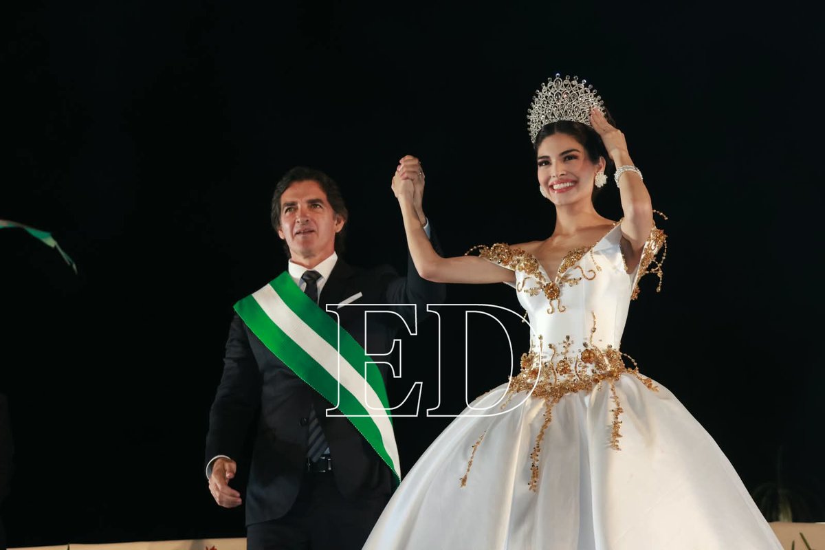grupoeldeber's tweet photo. Camila Zenteno fue coronada como reina de Santa Cruz en un acto realizado en el Parque El Arenal, dando inicio a los festejos por el 24 de septiembre.
📌Infórmate en https://t.co/9qApsctnIj

#ELDEBER #Reina #SantaCruz #Coronación
📸Ricardo Montero – Fernando Portugal https://t.co/bRAocb0yDX