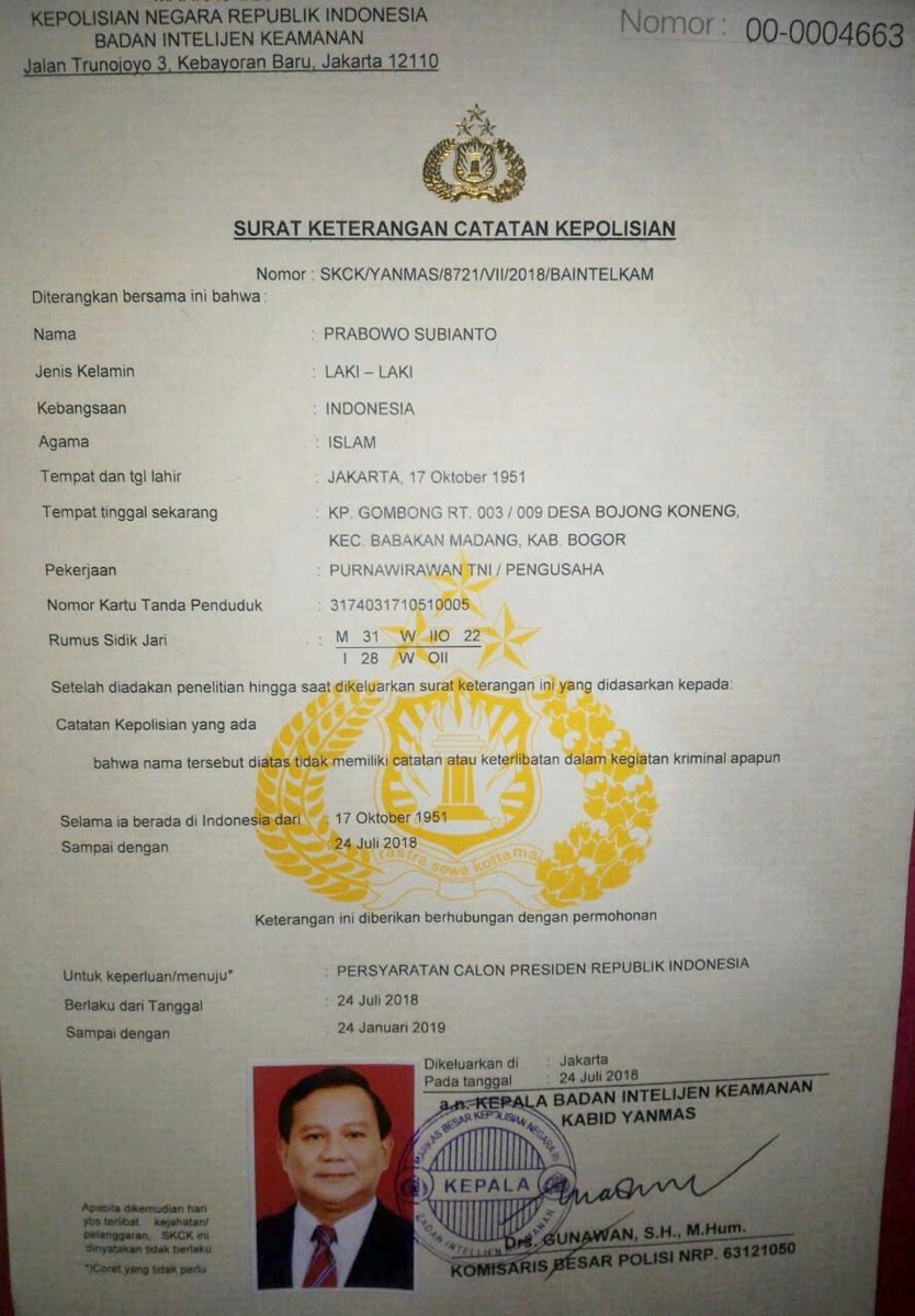 kemgelapan's tweet photo. Ijazah SMA Gibran 🥱

SKCK Prabowo 😍 https://t.co/i0g5PPoBx6