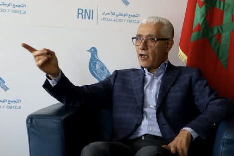chefaminos's tweet photo. ⛔️ قال لهم: «إذا لم يحصل كل مواطن على 2500 درهم قبل نهاية 2026، ارجمونا بالحجر!»

انتهت المهلة…
لا 2500 درهم وصلت لجيوب المواطنين ، و الحجر نفسه اختفى من تطوان 

رئيس مجلس النواب رشيد الطالبي العلمي يفوز مرة أخرى بمقعد برلماني. https://t.co/zotXE2YRy5