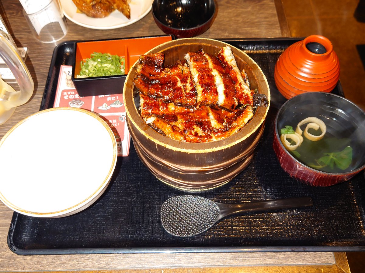 polly00jp's tweet photo. 昨日のランチ
名古屋名物制覇 https://t.co/oGhoB9h9un