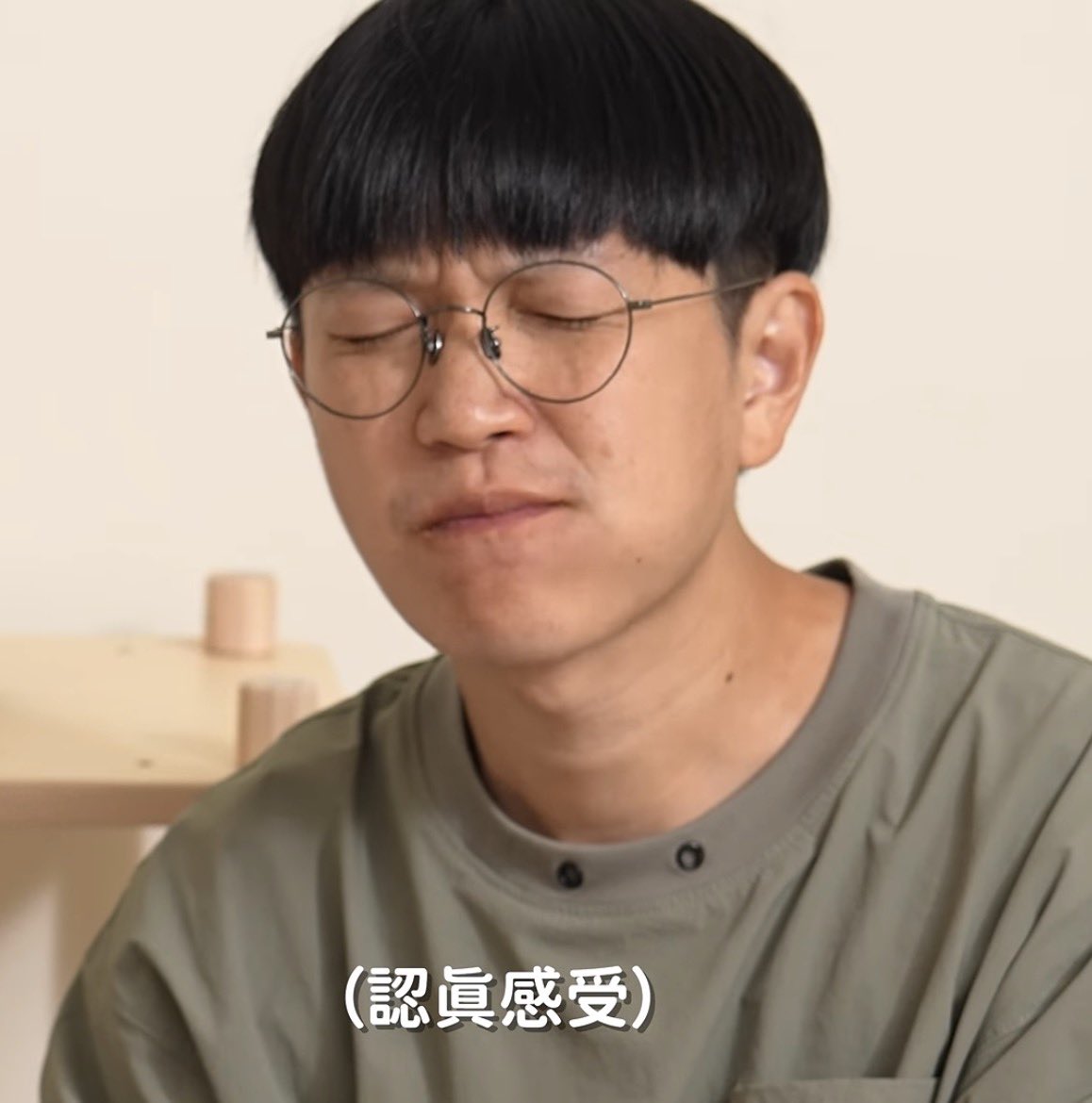 mmmizdcholic_mk's tweet photo. 得到好多同人女梗圖 快樂了

真的真的很像！！！！！詭異食物搭配？結果竟然出乎意料！？？【腦波弱開箱】EP201 https://t.co/ClytiiCxHz 來自 @YouTube https://t.co/esQBcjz4s3