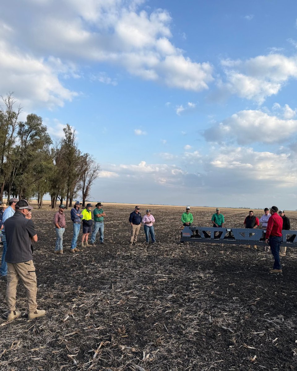 SwarmFarm's tweet photo. A great afternoon in the paddock at the RBE Demo & Stewardship Day. 🌾 

We joined RBE, @Croplands, @WEEDITAustralia and @NufarmAustralia earlier this month in West Prairie, showcasing our SwarmBot and RBE’s 12 m boom, alongside WEED-IT Dash and Nufarm’s chemical stewardship session.  

Thanks to RBE and everyone involved for putting on a great afternoon, and to everyone who came along to see the technology in action.  

Interested in seeing Integrated Autonomy on your farm? Get in touch with our Sales team via the link in bio to organise a demo near you.  #SwarmFarm #SwarmBot #RBE #WEEDIT #Nufarm #AutonomousFarming #AgTech