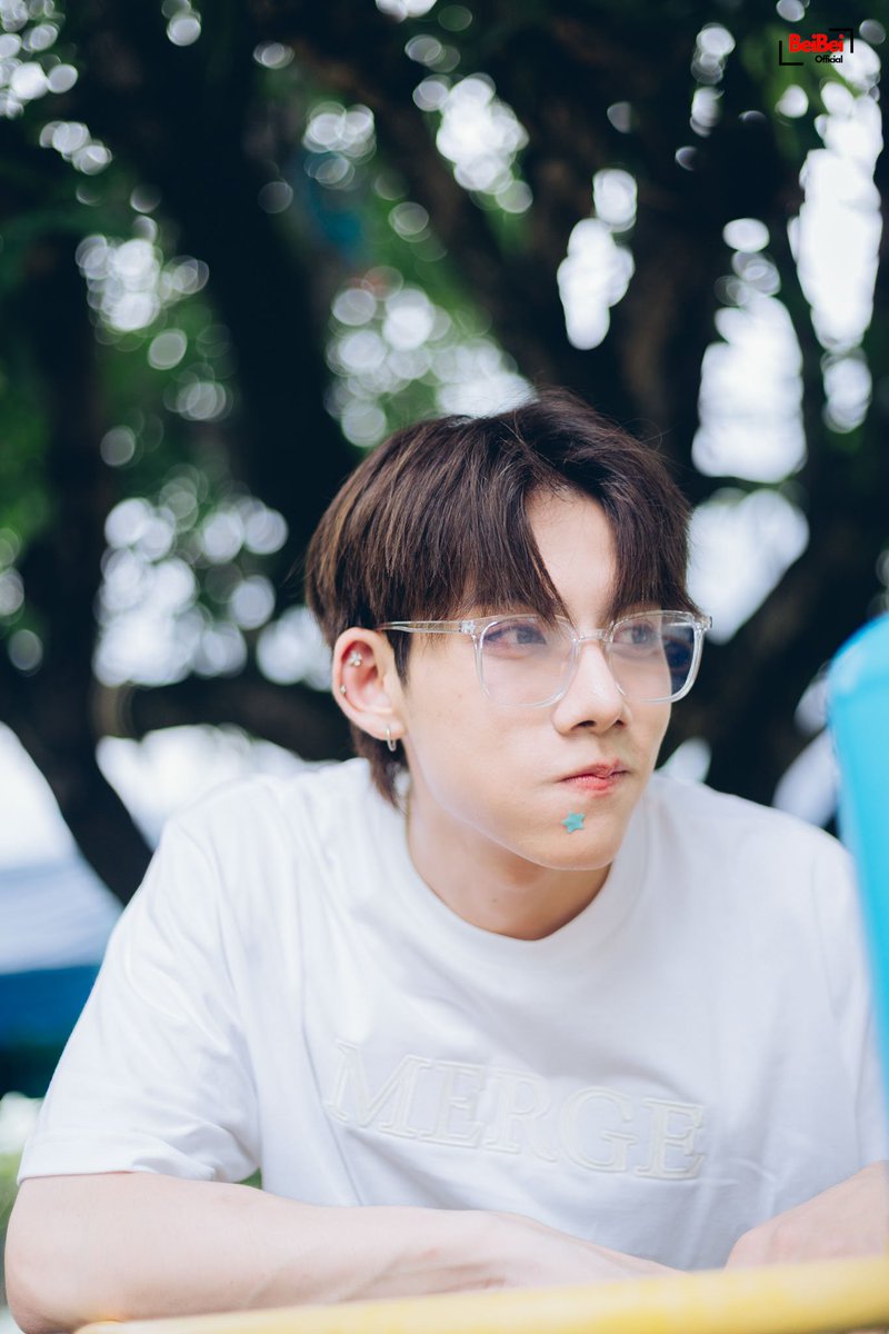 BeibeiKrit_OFC's tweet photo. 🌟🌻 love you kub !!! 

#BeiBeiKrit 
#BEIBEISH1NE
#SH1NE https://t.co/AZVIQzEJYw