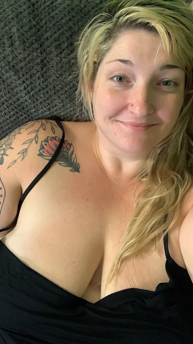 highitsKT's tweet photo. Who’s up and horny? https://t.co/H4GCS17vPi