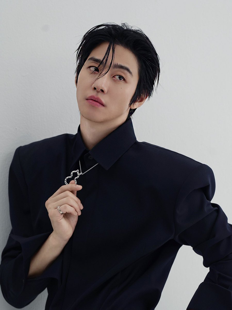 ThePresent_X's tweet photo. [#안효섭]
#BEHINDTHESCENES of AHN HYO SEOP for Marie Claire ART EDITION ✨

See more on Weverse ⬇️
https://t.co/kAStDo7Xr0

#AHNHYOSEOP 
#마리끌레르 #MARIECLAIRE https://t.co/iN214Kz61M