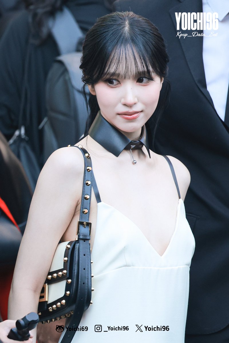 kpop_data_set's tweet photo. 260923 Mina at Fendi SS27 in Milan

#MINA #ミナ #미나 
#TWICE #트와이스 https://t.co/EtBfOkqYRA