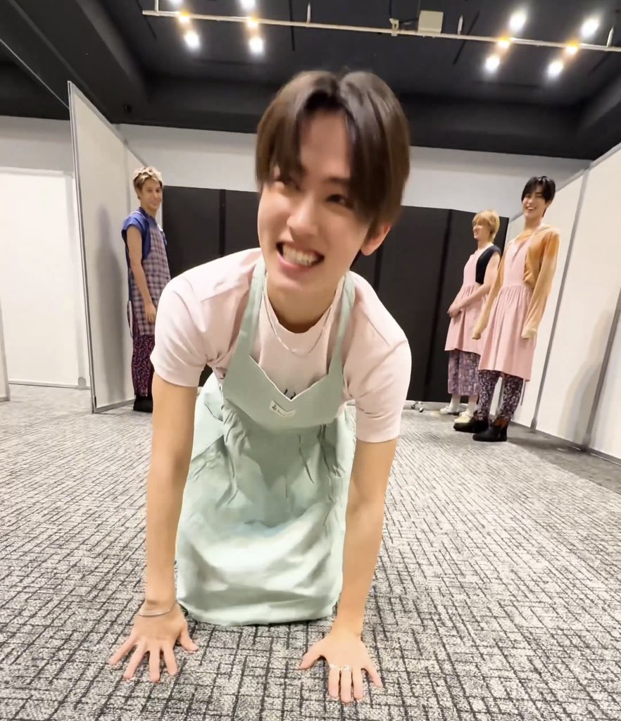 eomseaniee's tweet photo. THE CUTEST EVERR😭😭 EU😭💧🥺 Uu E u😭💧🥺 UE😭 EU 🥺💧💧EE u 😭UUEH🥺🥺 E 😭U EE 💧U EU🥺💧EU😭💧HEu😭 UEUE😭u💧 😭 UE e u🥺💧EU uu😭U 😭eE E😭🥺 e E EUE 😭🥺💧EEE E💧u 🥺EU💧😭💧😭UEUE UE🥺😭 https://t.co/VehaHQGkCd