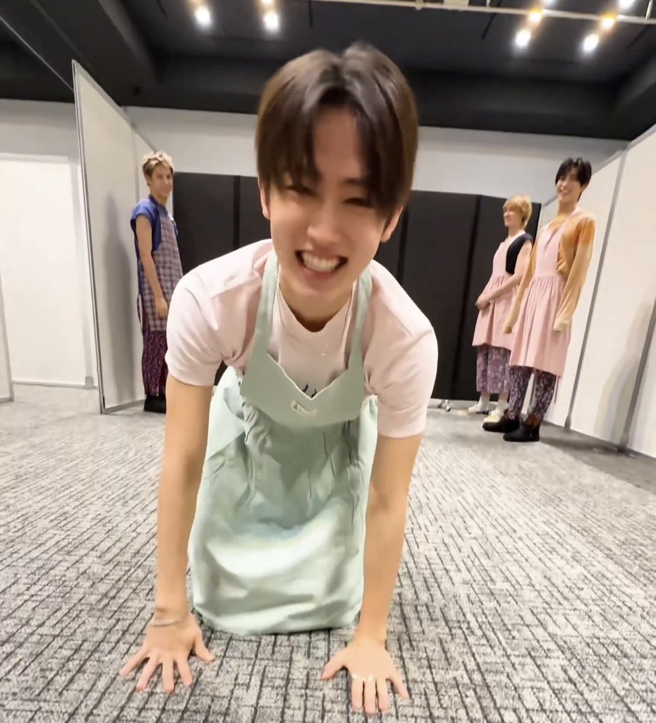 eomseaniee's tweet photo. THE CUTEST EVERR😭😭 EU😭💧🥺 Uu E u😭💧🥺 UE😭 EU 🥺💧💧EE u 😭UUEH🥺🥺 E 😭U EE 💧U EU🥺💧EU😭💧HEu😭 UEUE😭u💧 😭 UE e u🥺💧EU uu😭U 😭eE E😭🥺 e E EUE 😭🥺💧EEE E💧u 🥺EU💧😭💧😭UEUE UE🥺😭 https://t.co/VehaHQGkCd