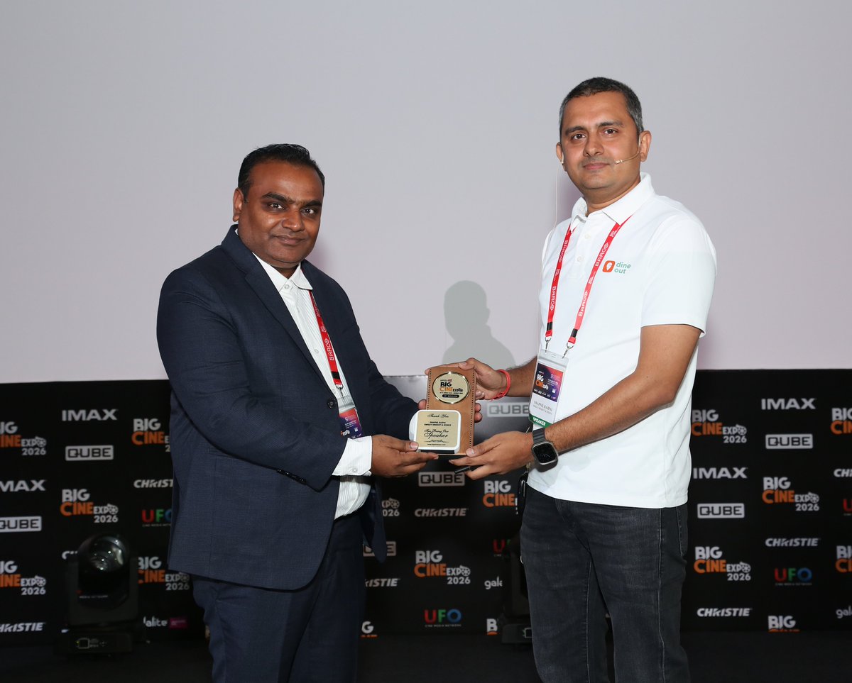 raghavnews's tweet photo. Presentation: BEYOND THE SCREEN: LEVERAGING TECH TO ELEVATE F&amp;B AND THE CINEMA EXPERIENCE

Presenter: Swapnil Bajpai – Chief Executive Officer, Swiggy Dineout &amp; Scenes

Watch the full Presentation: https://t.co/BLyoLjMh6V

#BigCineExpo2026 #Swiggy #CinemaExhibition #Multiplex https://t.co/lR3vDUwSdD