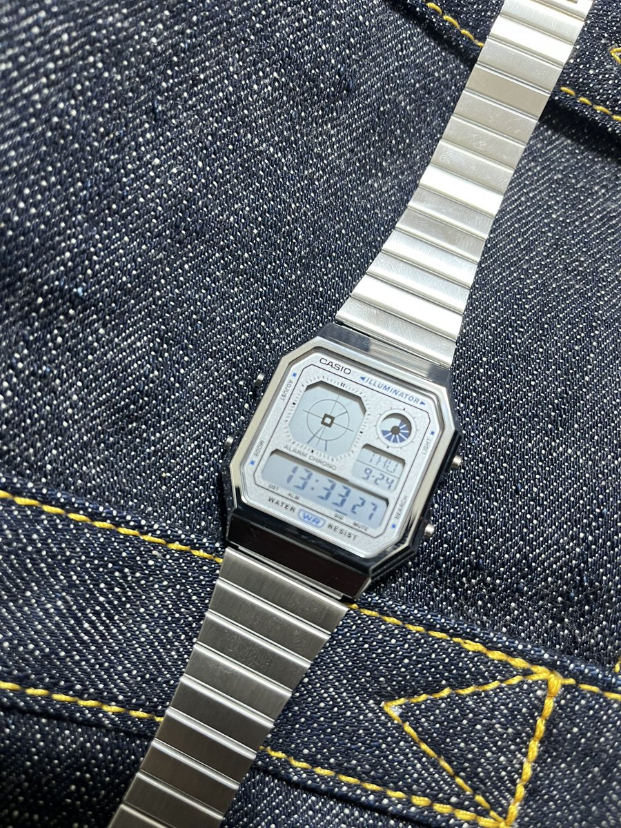 nike_ramen's tweet photo. ◯00万使っても結局これ…
俺やってる事あってんのか？
#CASIO
#チープカシオ
#腕時計 https://t.co/etI9gB25Jq