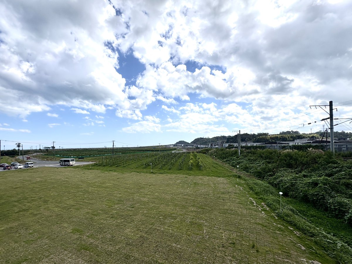 tfc_pc's tweet photo. 🌏活動紹介🌏
今日は、未��社会デザイン塾（テーマ4）の一環で、福島県富岡町に来ています🚃
地域の現状や復興の歩みを実際に見ながら、これからの地域づくりについて学んでいます。 https://t.co/xitJJmMWF6