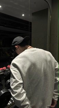 barnes_lor21081's tweet photo. 낮인데 벌써 뜨거워졌다 삼켜줄 준비된 사람
#게이 #ㅎㅃ #섹친 #ㅇㄹ https://t.co/CQNEC72HCd