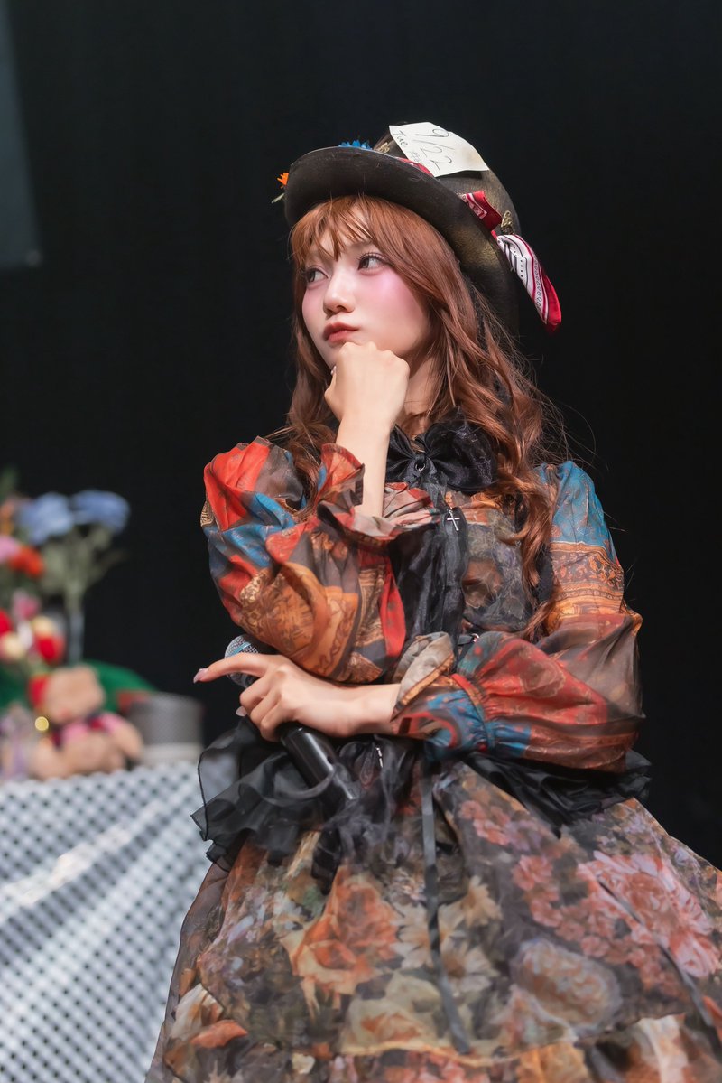 sakura_p2's tweet photo. 他の方々が上げて下さってるものも含めてかれんちゃの画像がどんどん目に入ってくる。癒されるー😊🌟
#阿部かれん 
#favme 
#ふぁぼみー https://t.co/MHwrl5aTzk