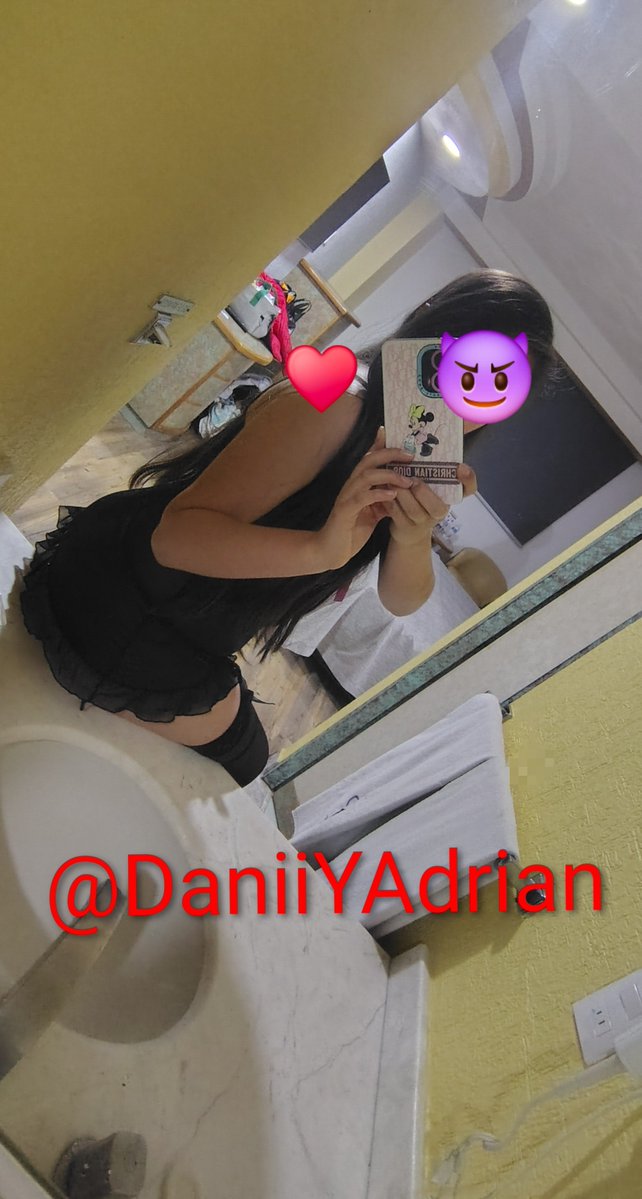 DaniiYAdrian's tweet photo. Chicos el viernes queremos portarnos mal, mandem MD no muerdo 🤤🤭 https://t.co/VqaGvySAH3