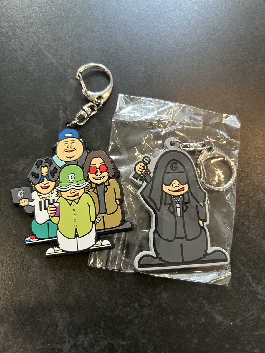 ayachan__14's tweet photo. ラバーキーホルダーは2個買って
1個シークレットだった😭🩵

12月出産予定だから
ギリギリ安定期で挑んだライブ🐌🩵

前回の妊娠中は子宮頚管短くなって
安静を言われたから、
検診のたびに不安だったけど
今回は何のトラブルもなく
無事に行けてよかった🥹！

#GADORO #独り言　#大阪城ホール https://t.co/HNOcomaeww