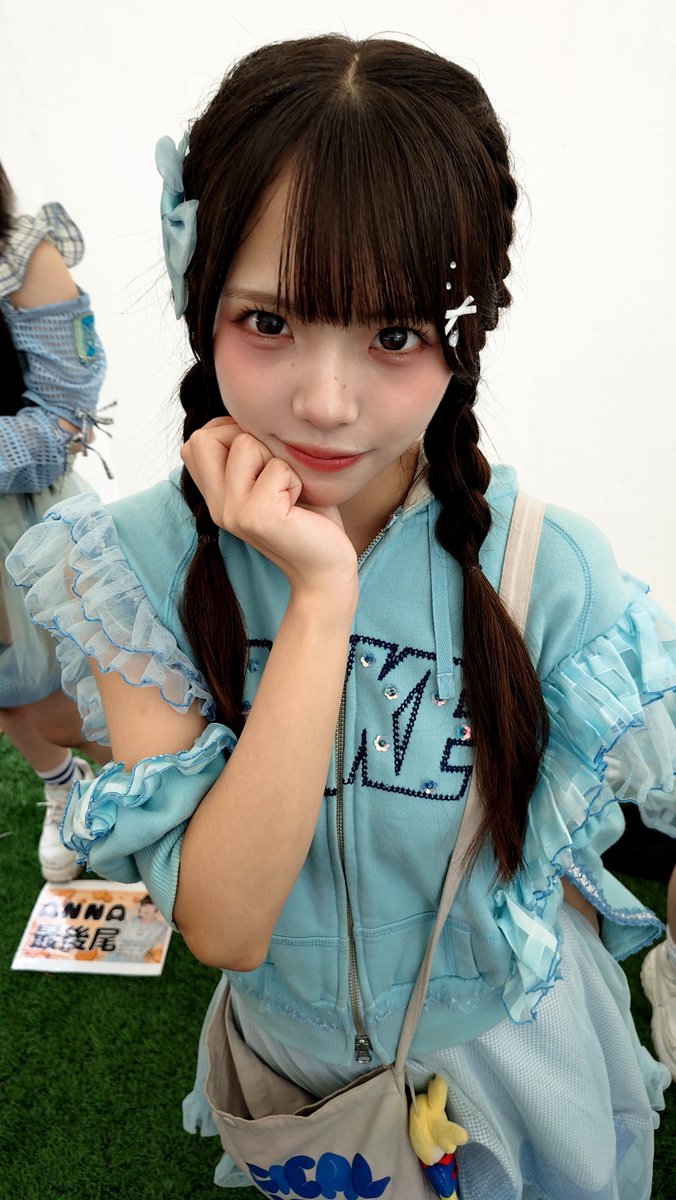 s6r1T3gfXXEWdH0's tweet photo. SPARK2026 day3
MAGICAL SPECのAYAちゃん
ライブ楽しかったね
雨降ってたけどカッパ脱いでびちゃびちゃで楽しんだ笑
そして念願の線香花火リベンジ成功
どんな花火よりもAYAちゃんの方が綺麗だよ
帰りはSAでほうとうリベンジも成功
夏が終わった気がして寂しい泣
#MAGICALSPEC
#AYA
#まじかるあややん https://t.co/rK0rb6hPWf