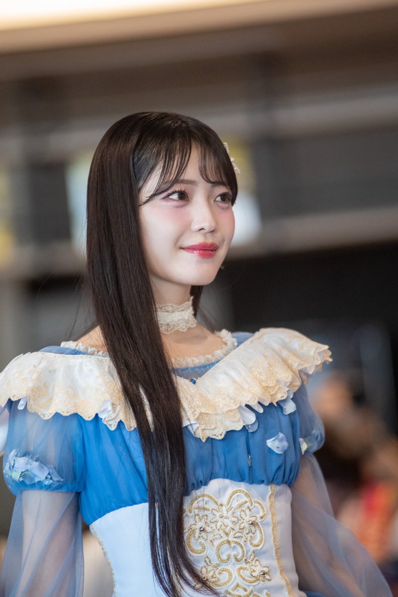 mimimintz's tweet photo. 22日に「Hiroko Tokumine Dress Show feat. 花耶 &amp; ウタヒメドリーム」に行ってきました。
会場に着くまで会場がアーススターだって気付かなかったのでびびった…
花耶さんと礒部花凛さんのお二方お美しい…
（もちろん他のモデルさんたちも） https://t.co/GndCBdLhDC