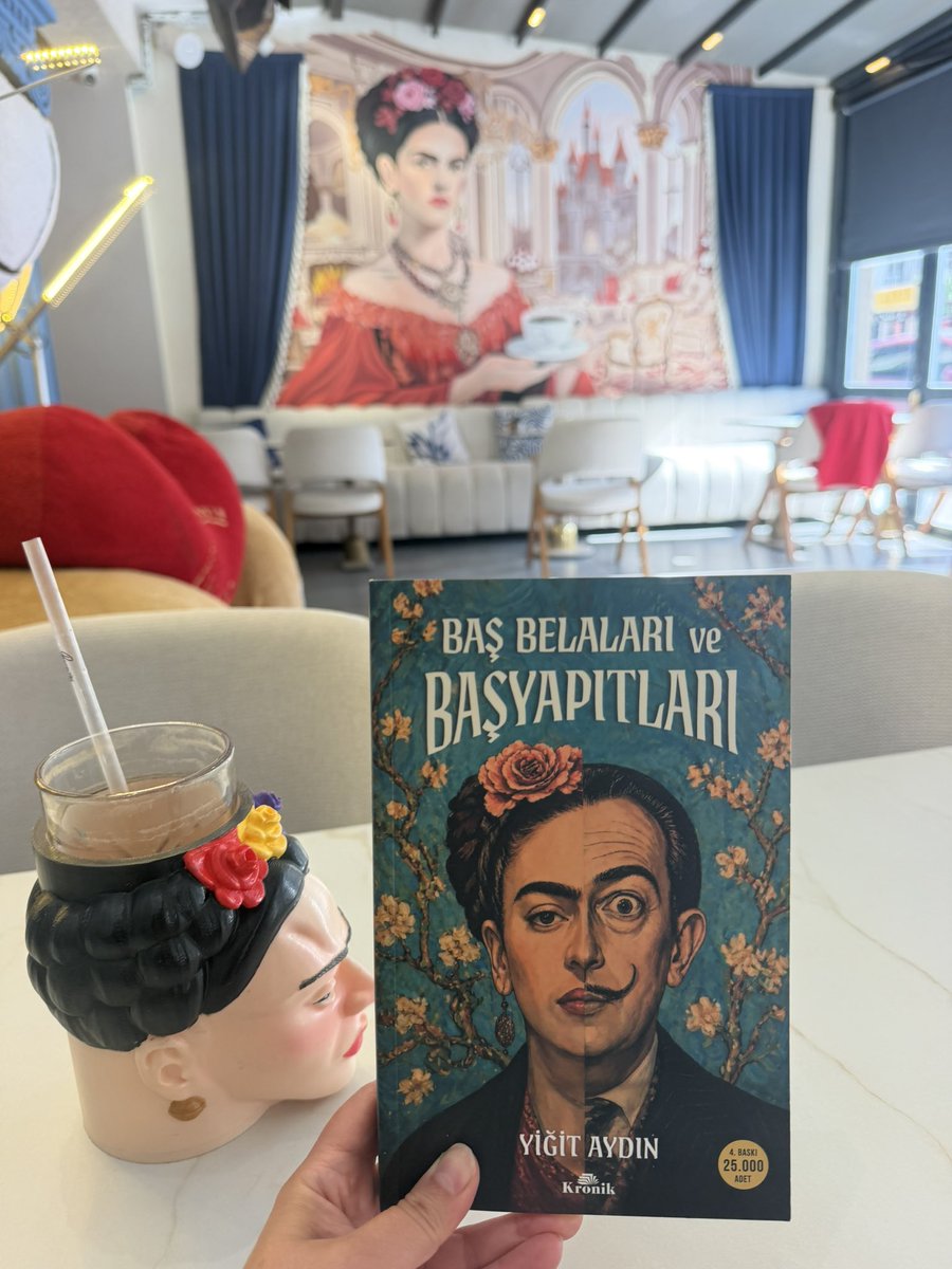 kitapkurduoz's tweet photo. "Kuralları bir profesyonel gibi öğrenin ki
onları bir sanatçı gibi yıkabilin."
#günaydın 
#başbelalarıvebaşyapıtları 
#yiğitaydın 
#fridakahlo https://t.co/Az6bFIVN1y