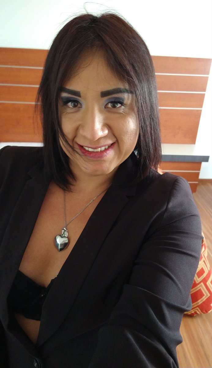 indomable_fenix's tweet photo. No soy la más bonita ni la más femenina pero siempre he sido una de las más profesionales y entregadas, no en vano más de una década me he mantenido del gusto de muchos y respetada por todos  aquellos que me conocieron 
Soy Vanessa Tory ex masajista escort transgénero https://t.co/dBIccb66d0