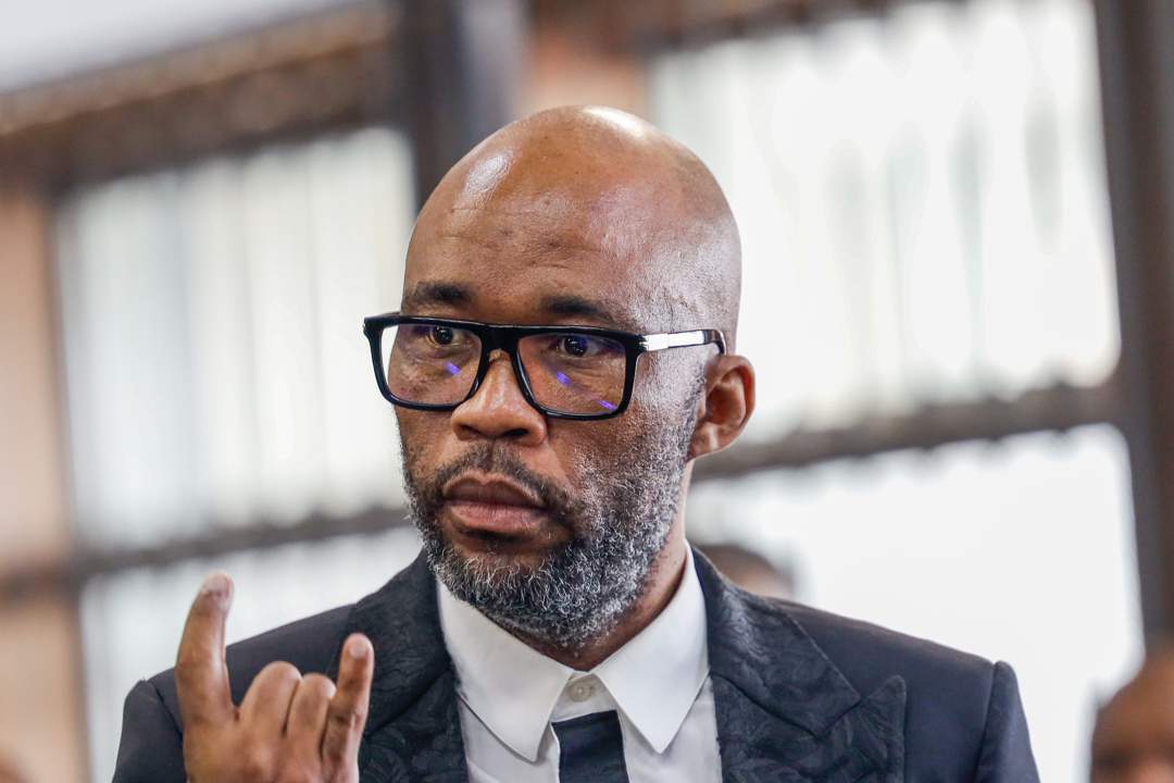 tjtimesza's tweet photo. The state alleges Vusimuzi ‘Cat’ Matlala posed as an Eswatini royal family member and used fraudulent documents in a property-related fraud case. https://t.co/u7yJaviKFZ https://t.co/Jxvy7VzM6V