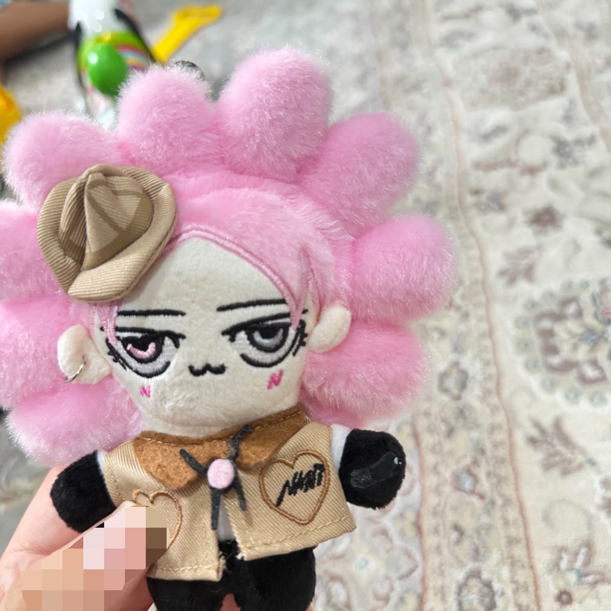 bebeklapis's tweet photo. woyyyy blm apa2 ini udah hilang teropong si nina😭😭😭😭😭 jelek bgt vendor eluu @GmmtvShop https://t.co/J4xPihYRoq