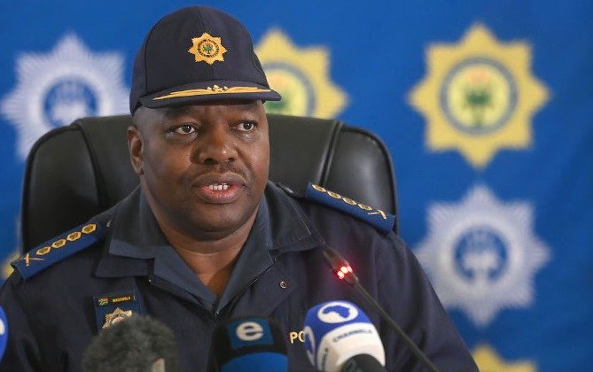 AdvoBarryRoux's tweet photo. The ANC says suspended National Police Commissioner General Fannie Masemola failed to uphold his constitutional duty by implementing Police Minister Senzo Mchunu’s directive to impose a moratorium on appointments within Crime Intelligence.

Mchunu issued the directive on 31 December 2024, ordering that processes to fill vacant Crime Intelligence posts be halted pending discussions with the National Commissioner. The directive also ordered the immediate disbandment of the Political Killings Task Team (PKTT).