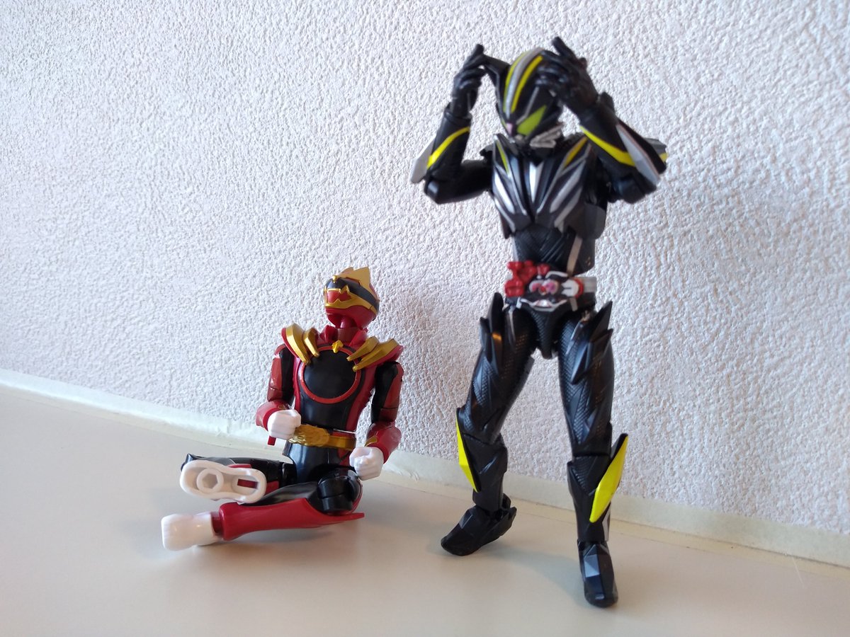 staka_tsub's tweet photo. リドとゴジュウウルフ https://t.co/gBrHRz8nlH