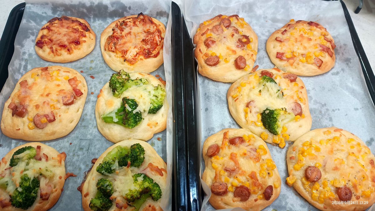 kiidayoyo_07's tweet photo. フォカッチャ🍞
追加でブロッコリーにマヨかけてトースターで焼き焼き✌️ https://t.co/mtBMitjnwk