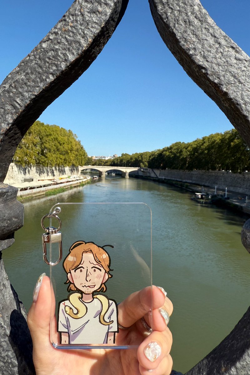 seashellreset's tweet photo. Lukamos and haalingham in rome☺️ https://t.co/LQJb3XI2y8