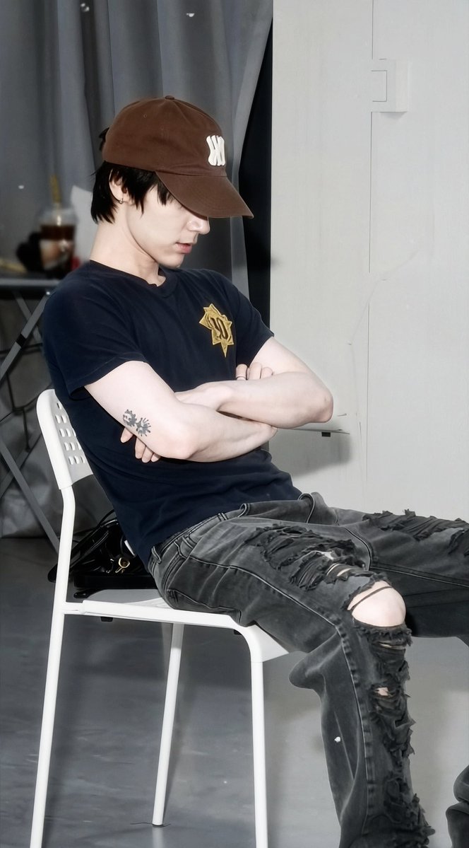 Ttwt2003's tweet photo. คุณมีสิทธิ์ที่จะไม่พูด คุณมีสิทธิ์ที่จะไม่พูด 
เพราะทุกคำพูด จะเป็นหลักฐานมัดใจคุณ 

( ผู้กองชิต สน.บางแค ) https://t.co/dk0rVlVTDt