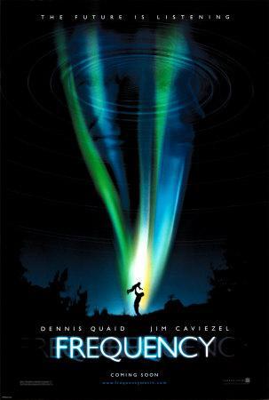Malkaveli's tweet photo. MAGNIFICA ! Original cinta del 2000 con Dennis Quaid y Jim Caviezel que están geniales. Una película muy redonda , de esas que te atrapan y no te sueltan hasta el final, un final brillante. #Frequency https://t.co/ETiCMJR9sb