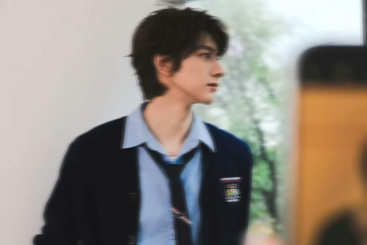 LINYILOVER_TH's tweet photo. 2026.09.24
LinYi Studio’s Weibo Update

⏳ กาลเวลาที่ค่อย ๆ เคลื่อนไปอย่างเงียบงัน
“หลินอี”ยังคงเดินทางต่อไป…

On the way ✨

#林一 #LinYi #หลินอี https://t.co/i2EsXtiBF5
