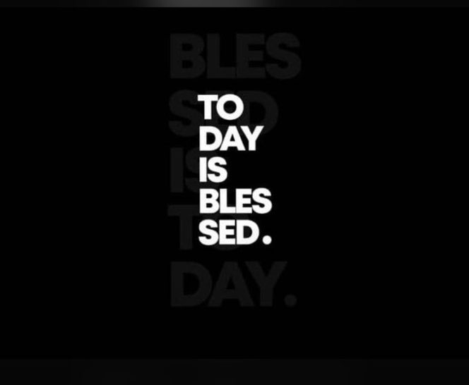 Khalid_sol19's tweet photo. GM KINGS AND QUEENS https://t.co/iwlClM3Y6e