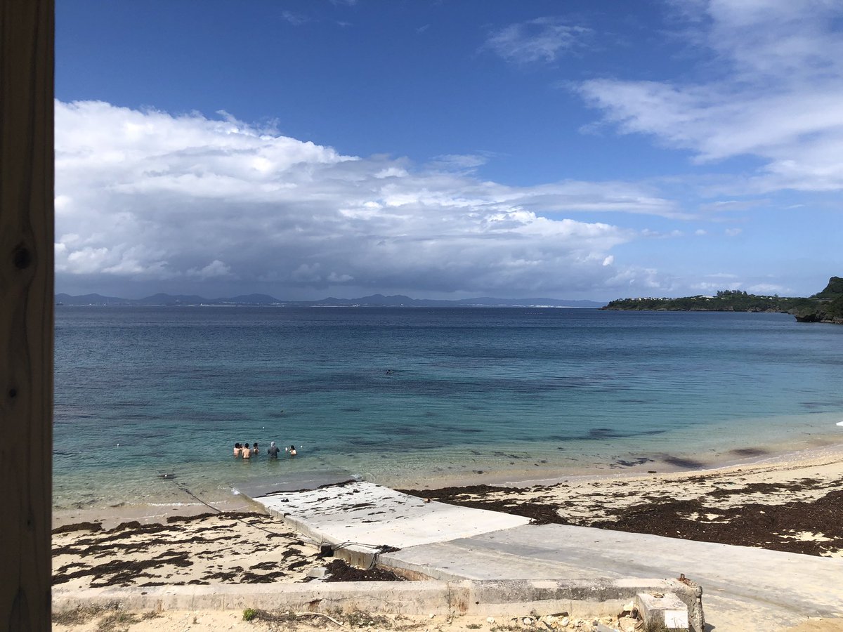 okuyokooku's tweet photo. 皆んなで海BBQ！

#14期大暴れツアー https://t.co/5uUcfmXFgY