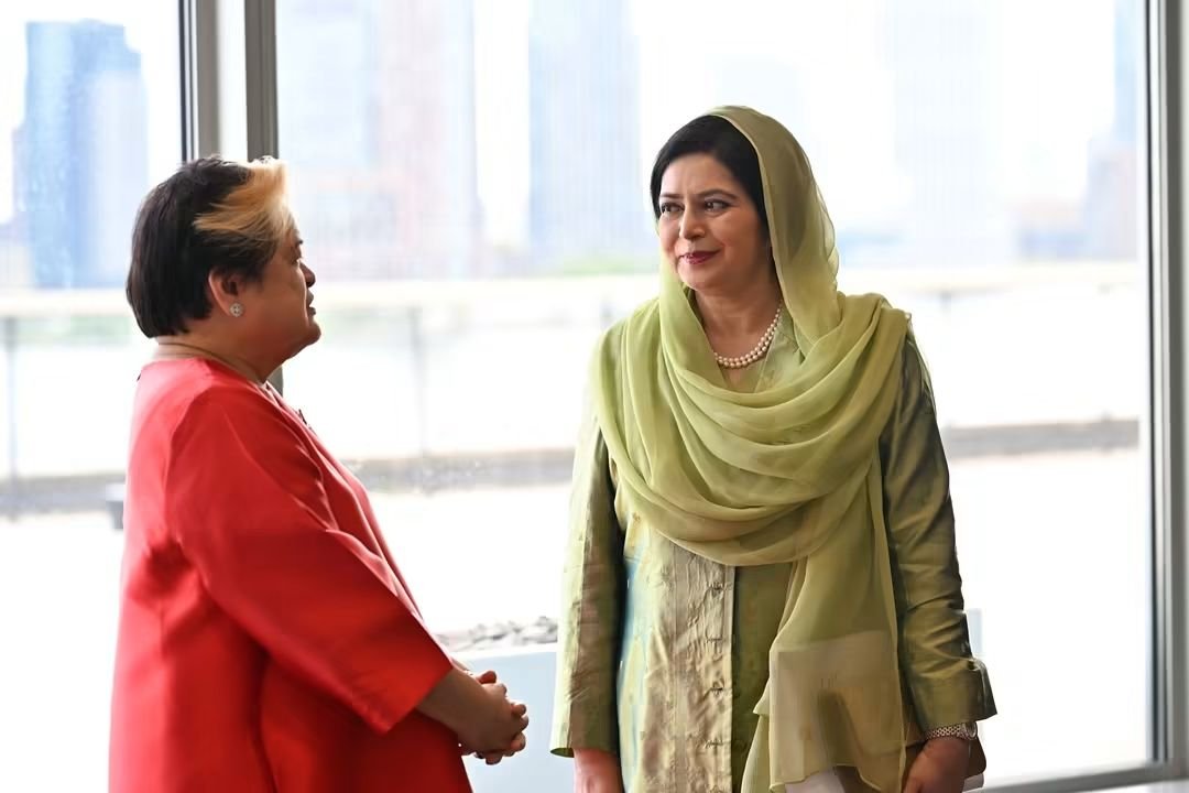 SarajRajib's tweet photo. জাতিসংঘ ���াধারণ পরিষদের (UNGA) নারী নেতৃবৃন্দের প্ল্যাটফর্মের বার্ষিক সভায় বক্তব্য রাখেন ডা. জুবাইদা রহমান। https://t.co/DBoMqymaku