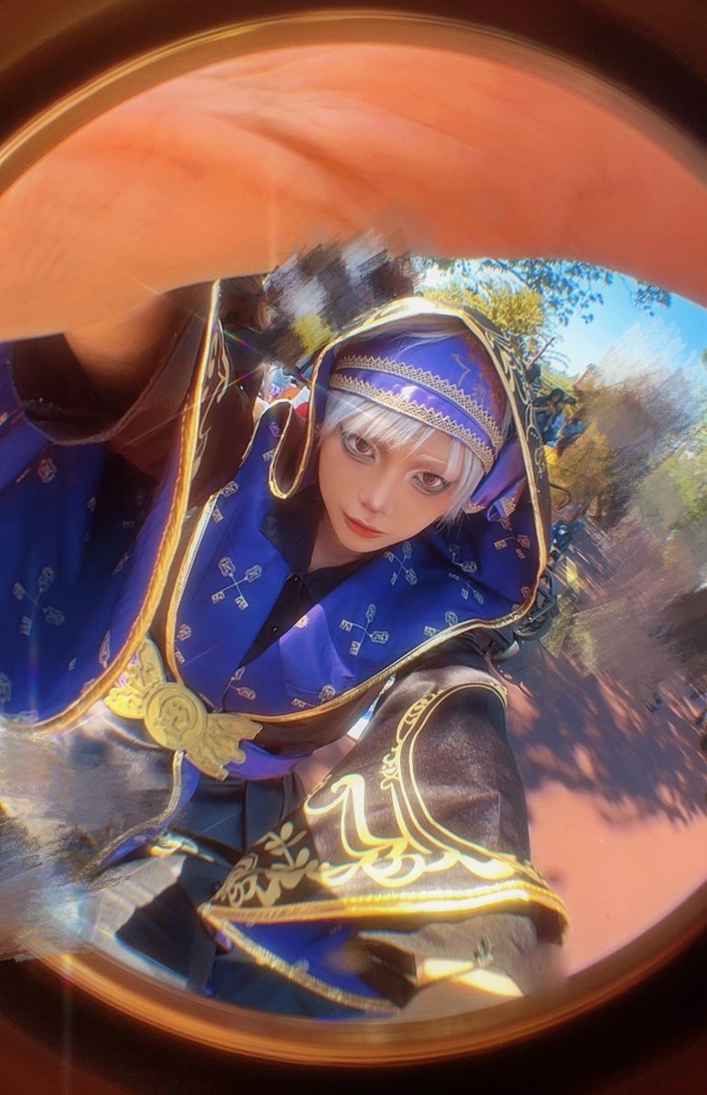moon_cat_0904's tweet photo. カリムで陸インパ中です！
あっつい！！！！！！！！！！

 #Dハロ仮装2026 https://t.co/XhZ4K5bx2v